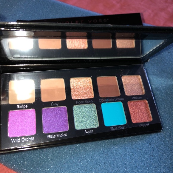 Essentials 2 Palette - Picture 4 of 5